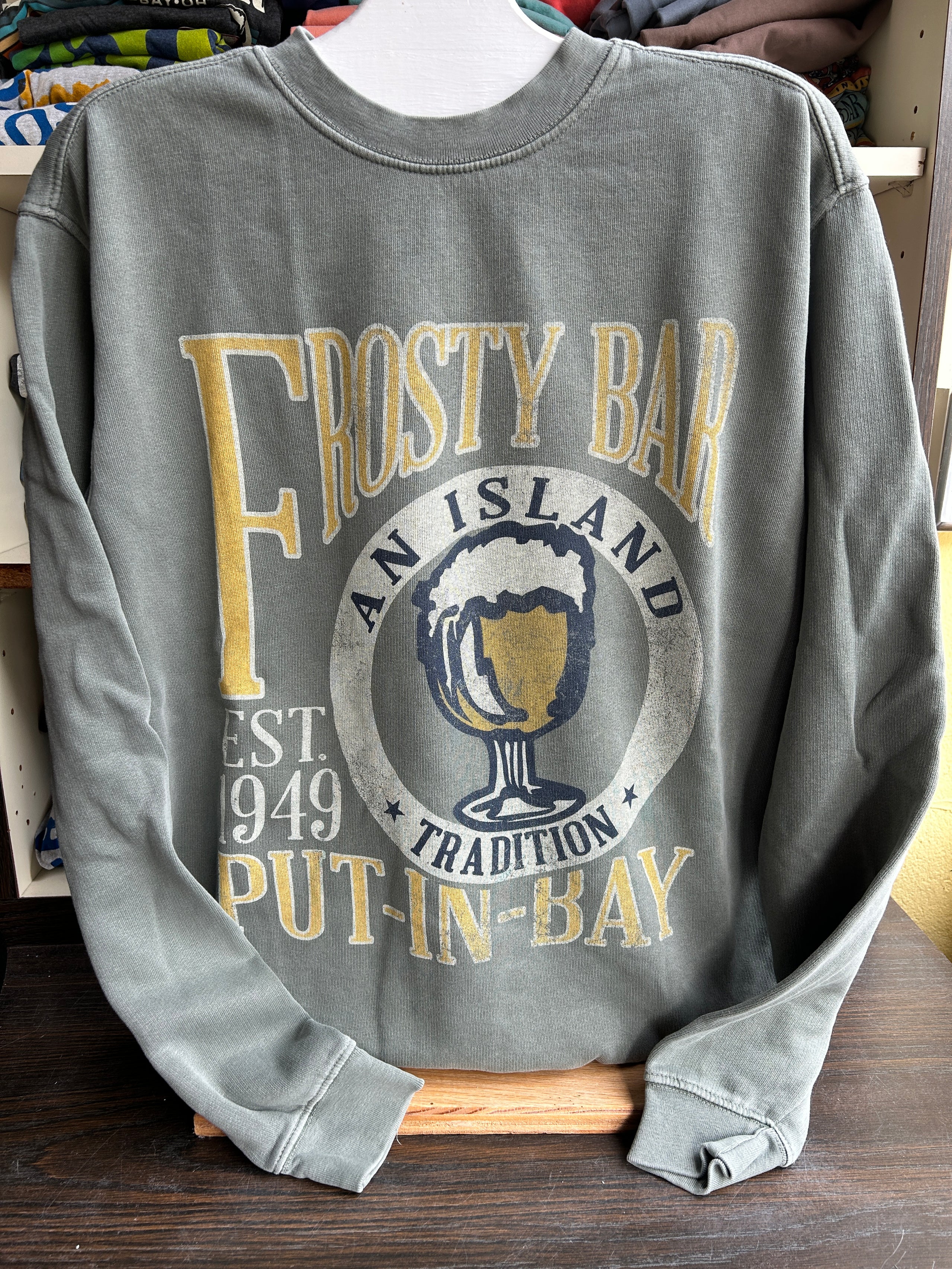 Sweatshirts & Long Sleeves